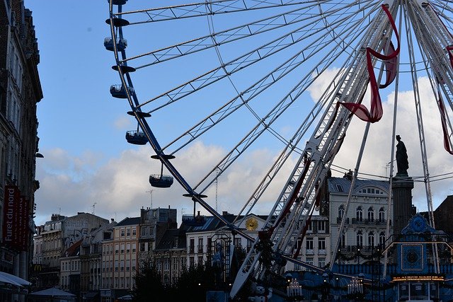 Pourquoi domicilier son entreprise a Lille
